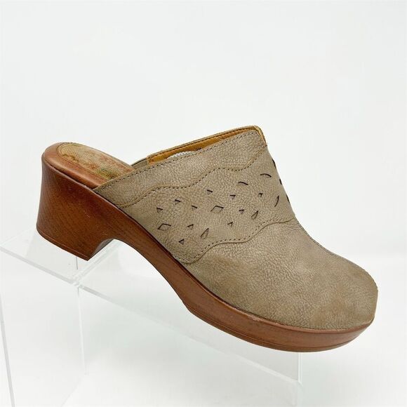 b.o.c. Women's Jinny Comfort Clog Sandals Gray Taupe Size 9 Casual Spring - Picture 1 of 12